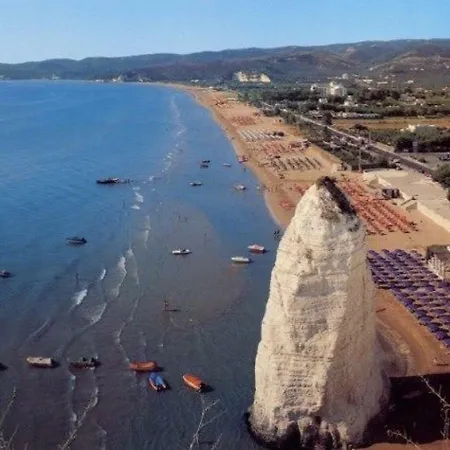 호텔 Annamaria 비에스테